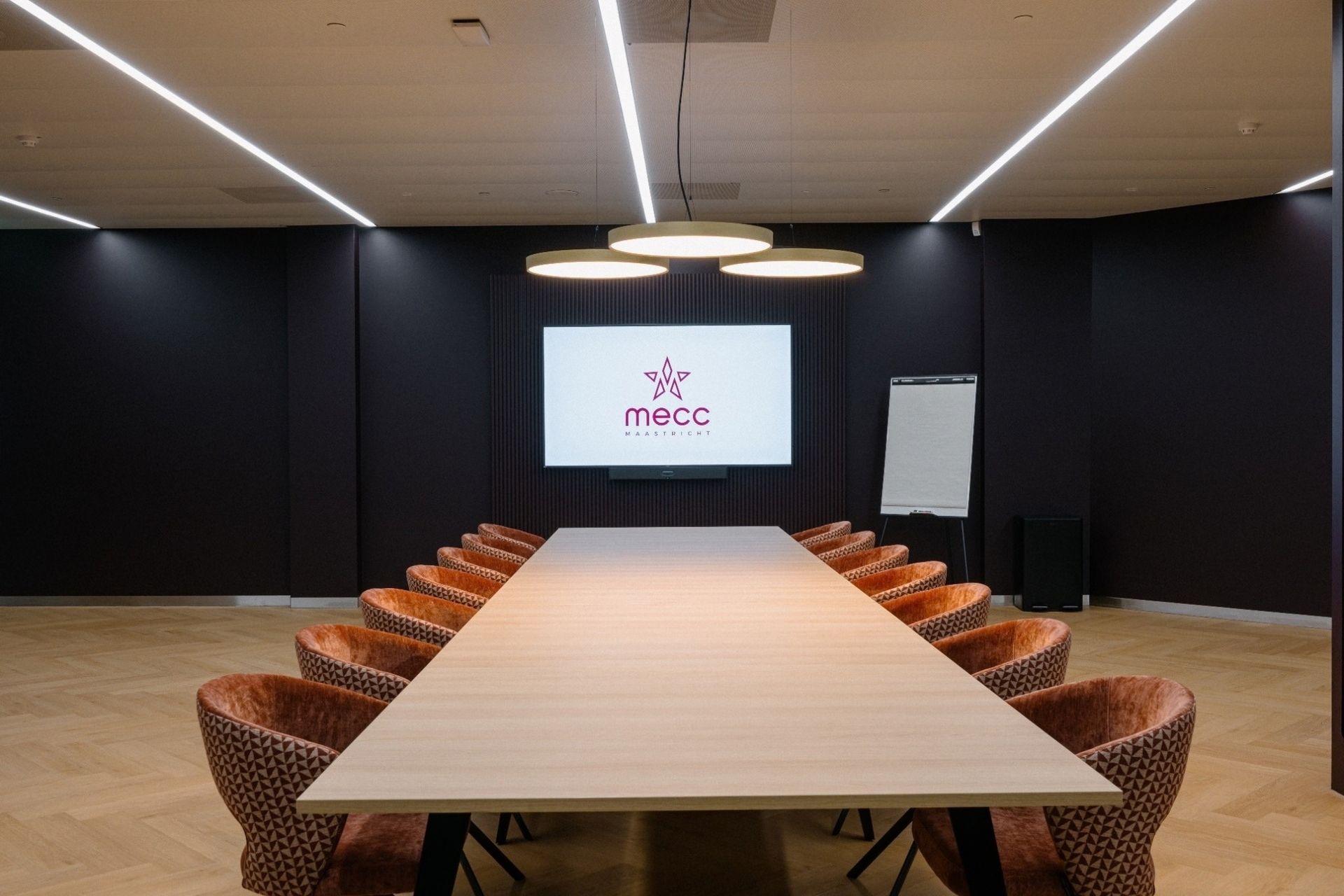 MECC Maastricht - Boardroom 1.9_4